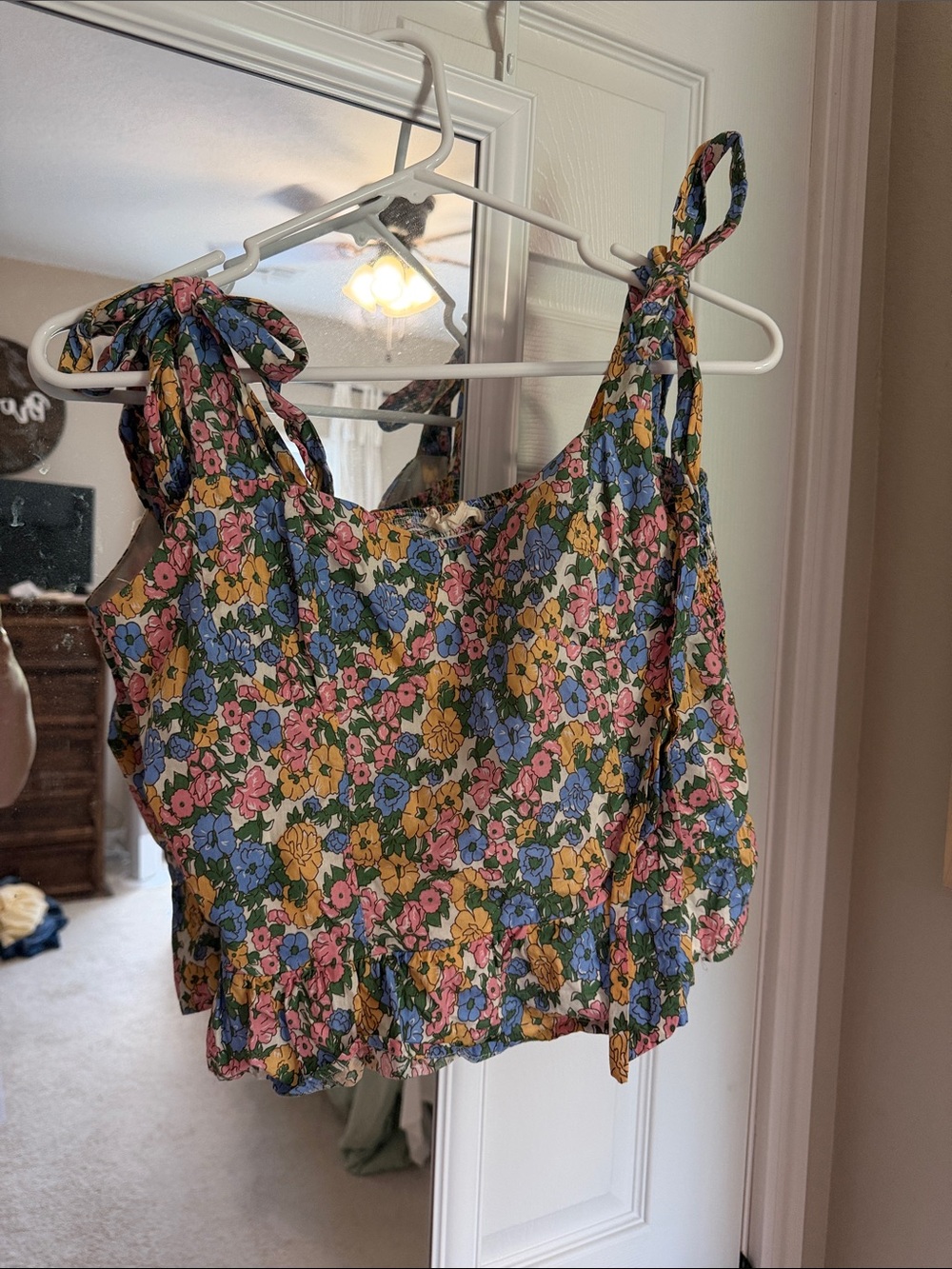 entro Floral Tie-Shoulder Crop Top in Blue, Pink & Yellow